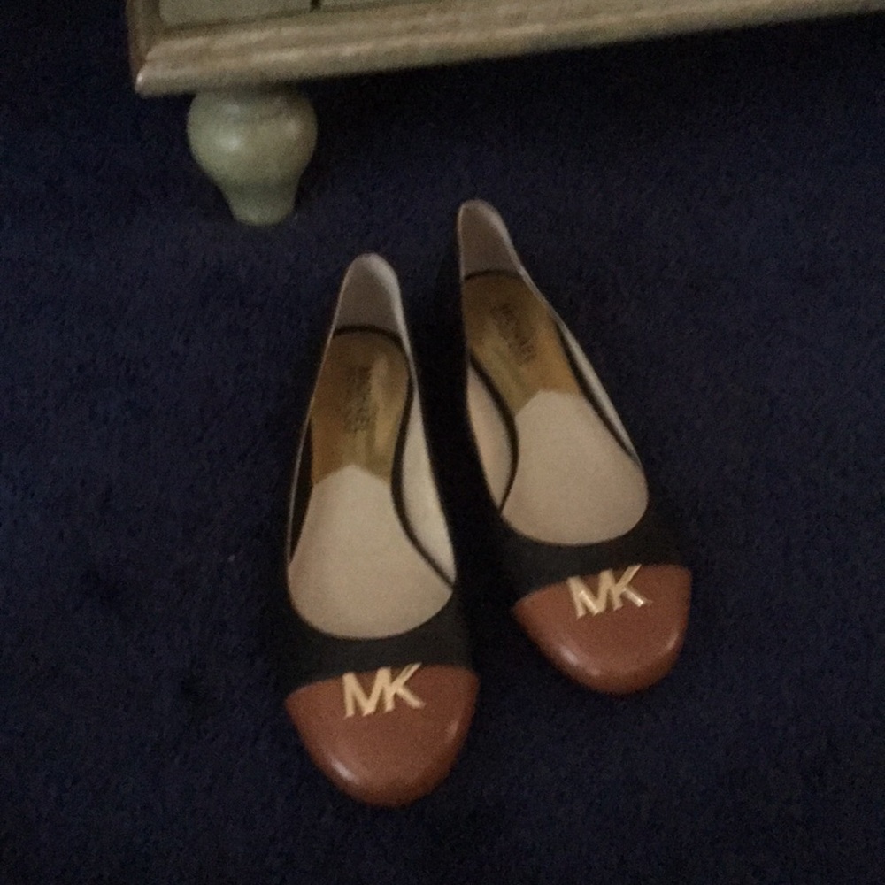Michael Kors flats